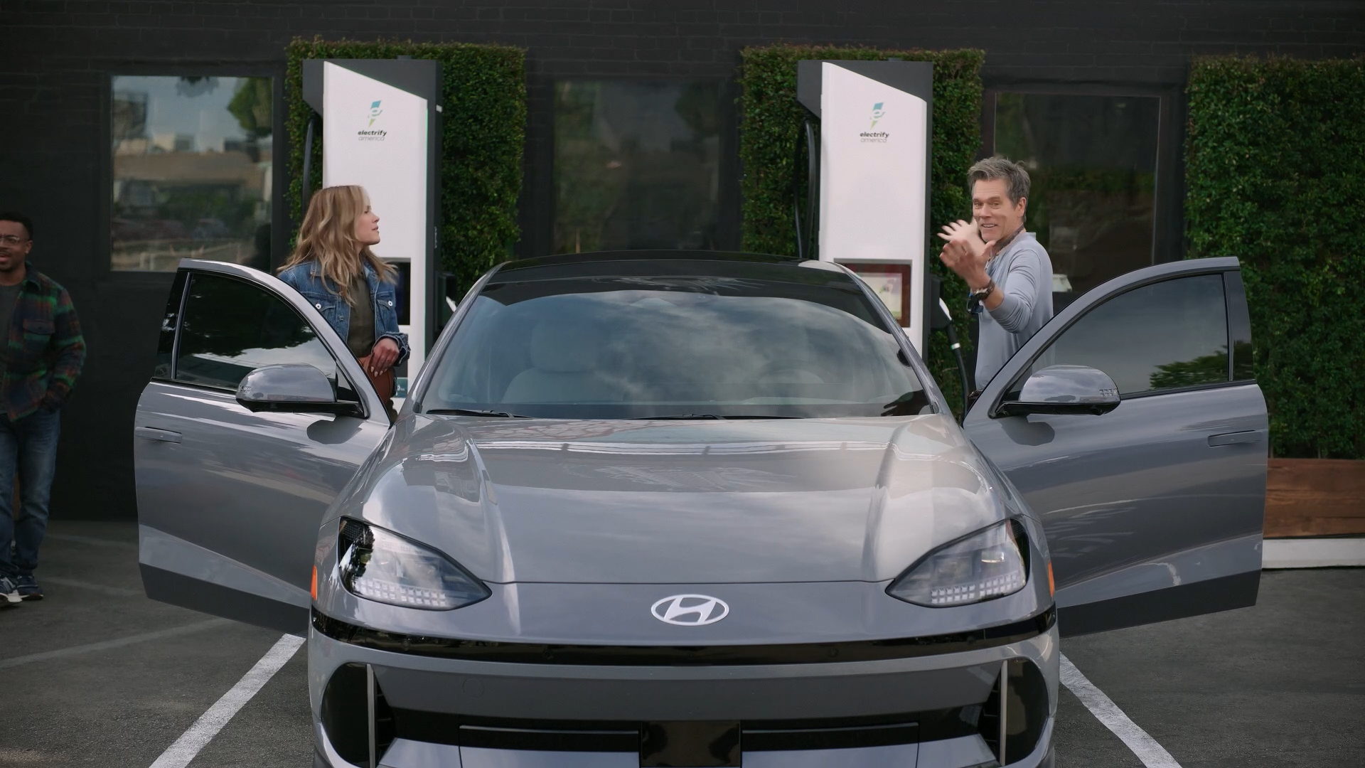 Hyundai – Your Dad’s Going Electric